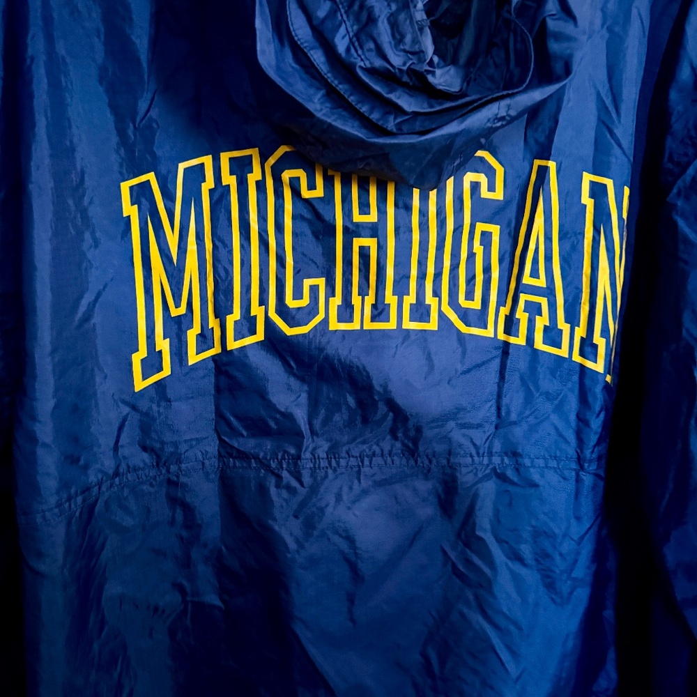 Vintage Michigan Wolverines Pro Player NCAA Packable Windbreaker Jacket XL